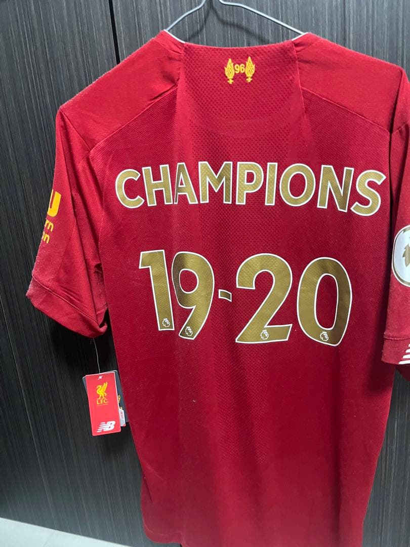 リヴァプール 19/20 優勝記念ユニフォーム - メルカリ