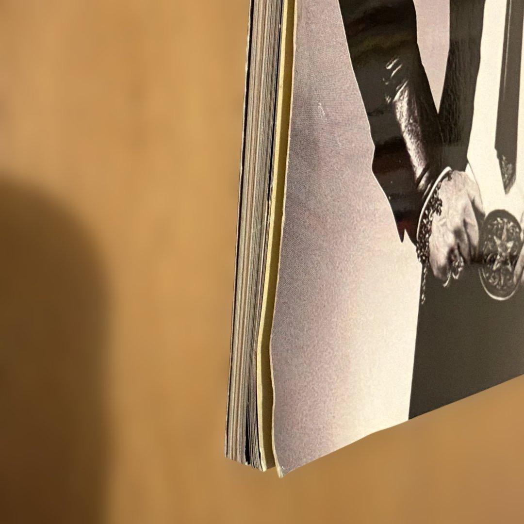 クロムハーツ マガジン Vol,6 カール・ラガーフェルド - メルカリ