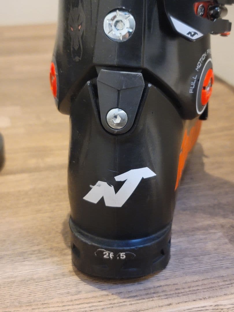 NORDICA DOBERMANN 110 26〜26.5cm ラスト98mm