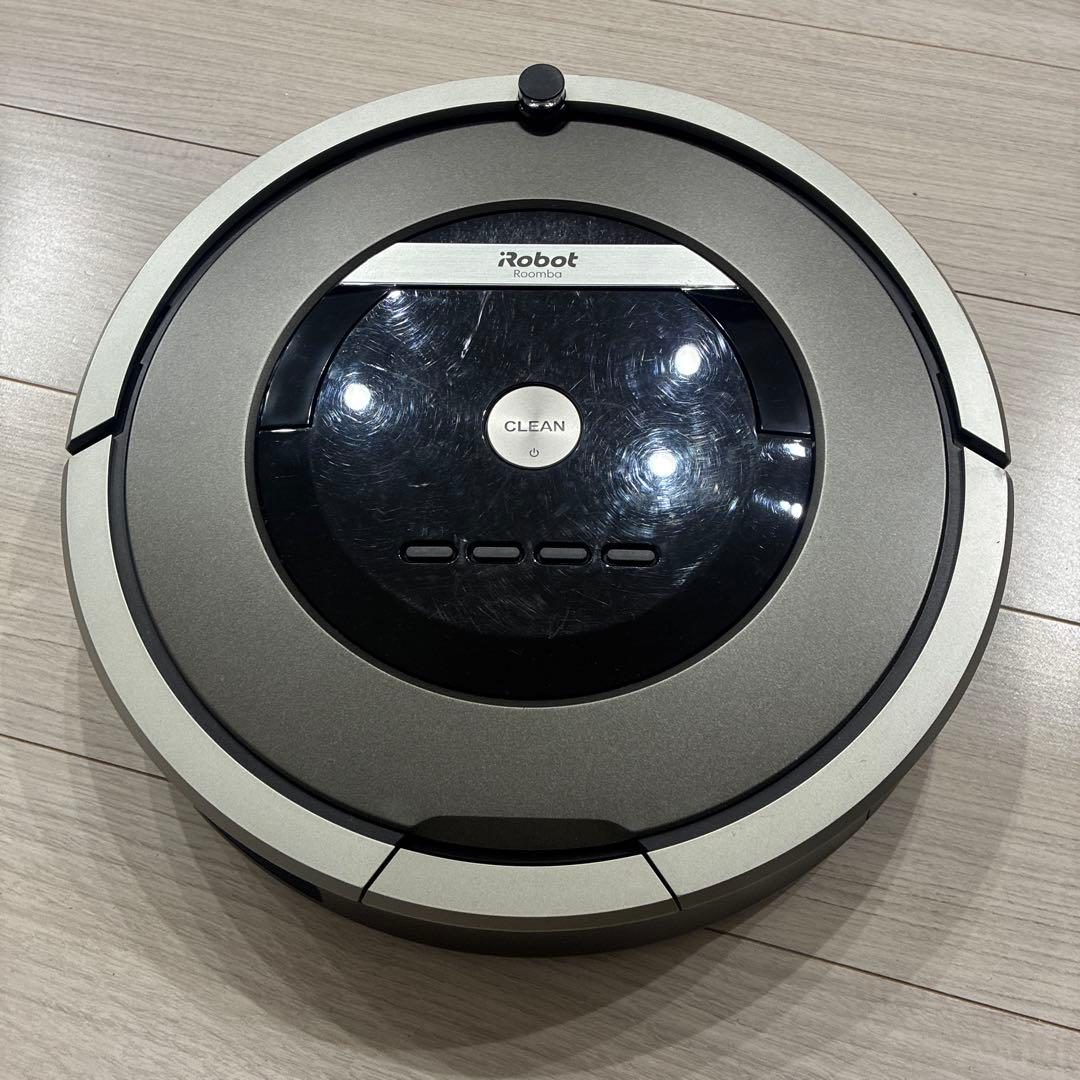 iRobot Roomba 本体 充電ドック付き - メルカリ