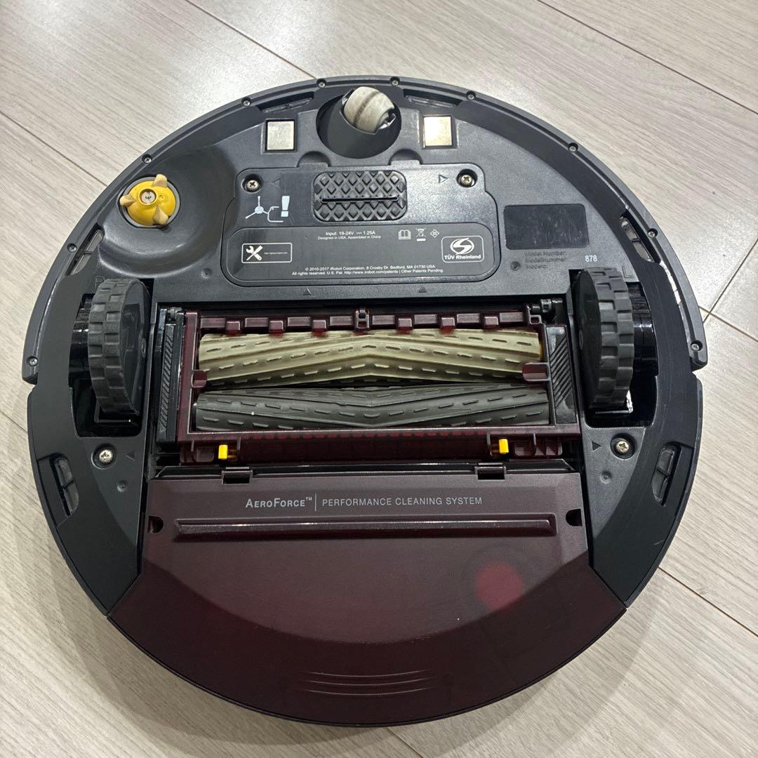 iRobot Roomba 本体 充電ドック付き - メルカリ