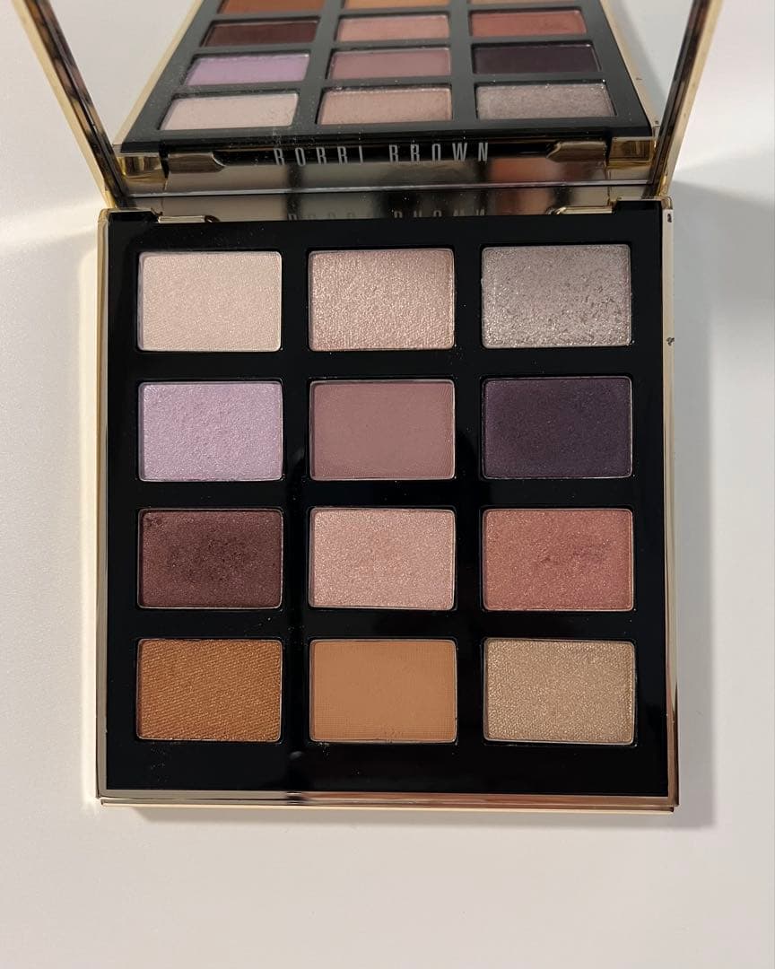 BOBBI BROWN アイシャドウパレット - メルカリ