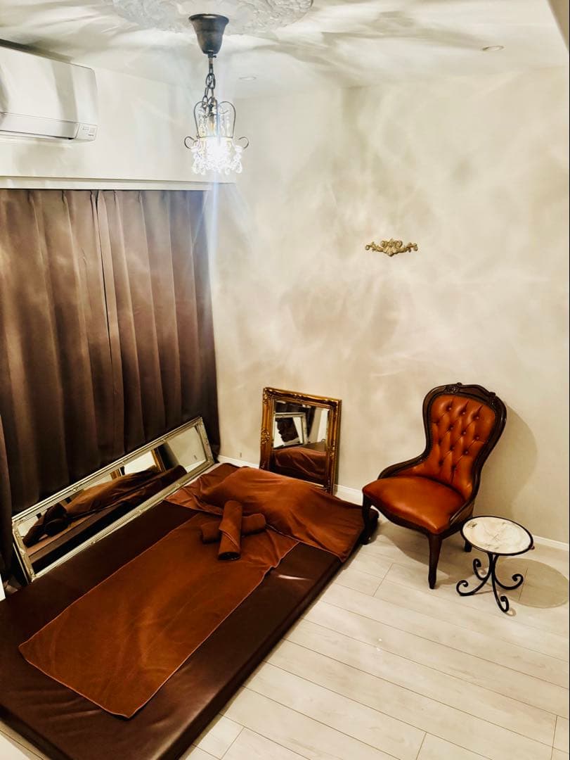 メンズエステ　一式　マットレス　衣装　洗濯乾燥機　オイルウォーマー　紙パンツほか 使い捨てパンツ 紙パンツ 男性用 メンズ 介護 旅行 防災グッズ 入院