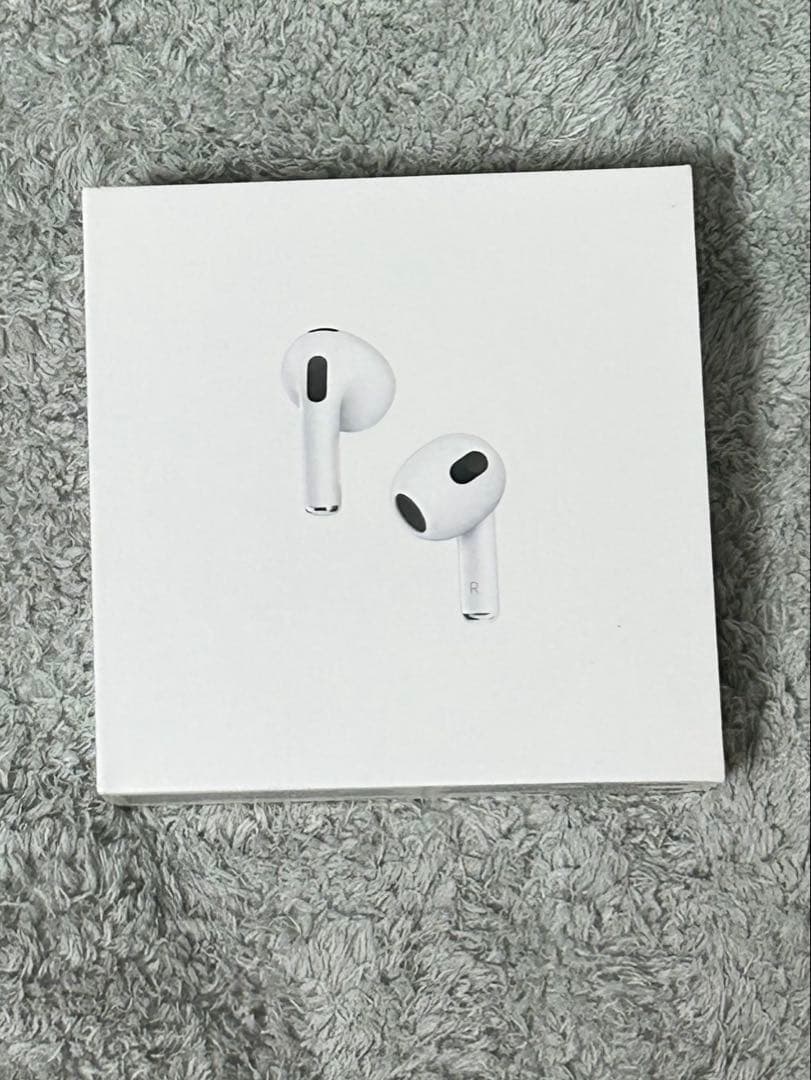 Apple AirPods 第3世代　箱、ケーブル付き Apple正規品 airpods 第3世代 動作確認済箱付属品完備｜Yahoo!フリマ