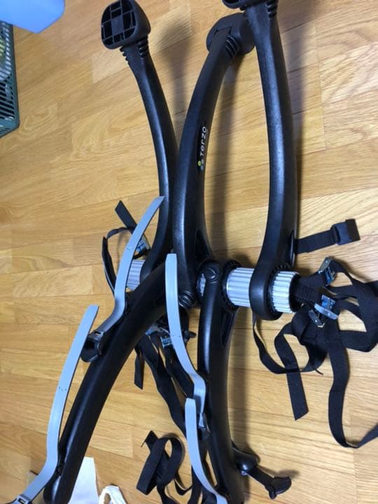 Terzo - リアサイクルキャリア PIAA株式会社｜TERZO（テルッツォ）｜サイクルキャリア製品情報