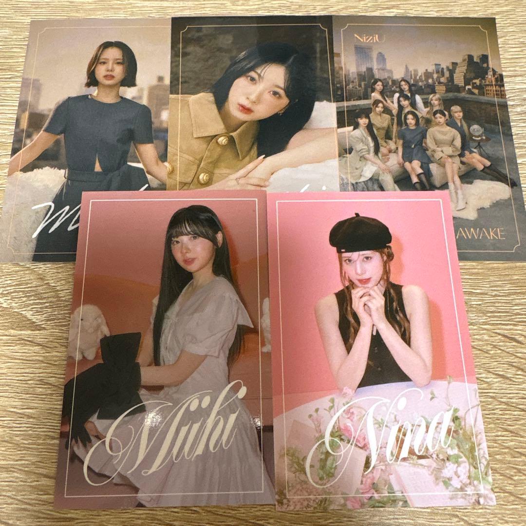 NiziU トレカ ステッカー - メルカリ