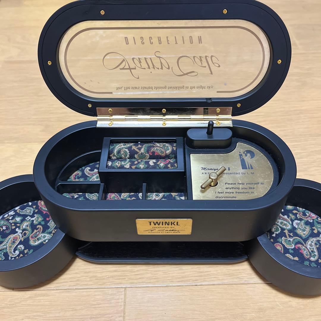 オルゴール付き アクセサリーケース 平成レトロ - メルカリ