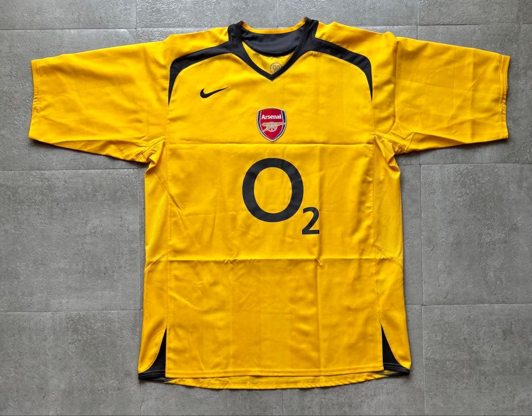 美品　05-06 アーセナル　ナイキ　アウェイユニフォーム　正規品　ヴィンテージ Yahoo!オークション -「アーセナル ユニフォーム 05」(スポーツ