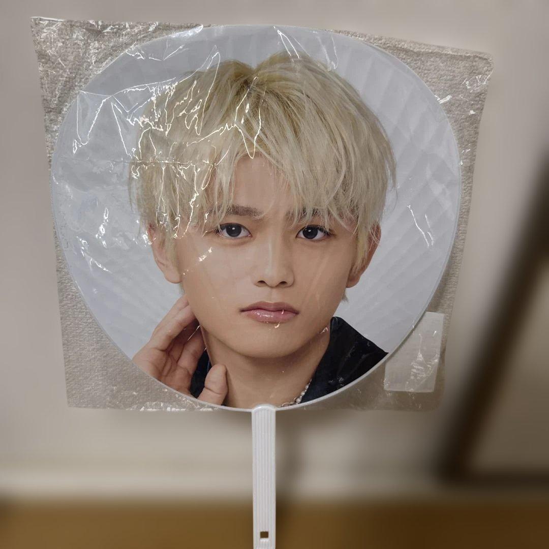 timelesz 篠塚大輝 うちわ - メルカリ