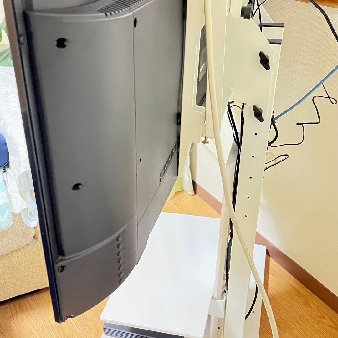 引取り限定】 4Kチューナー内蔵50型液晶テレビ&テレビ台壁掛け セット