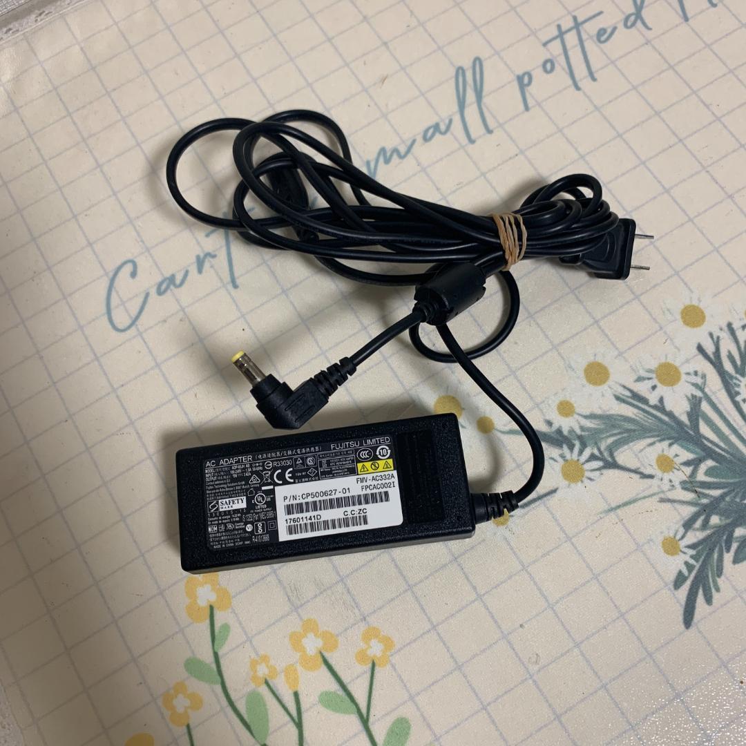 F07A【美品】15.6型FHD/i5第6世代/4GB/SSD128GB v