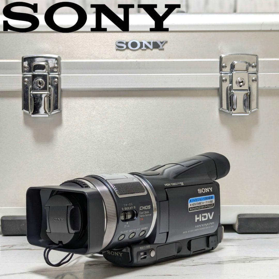 ② 【超豪華セット】SONY　HDR-HC1 HDV　MiniDV対応　美品 ソニー、実売18万円の民生用HDVカムを発売