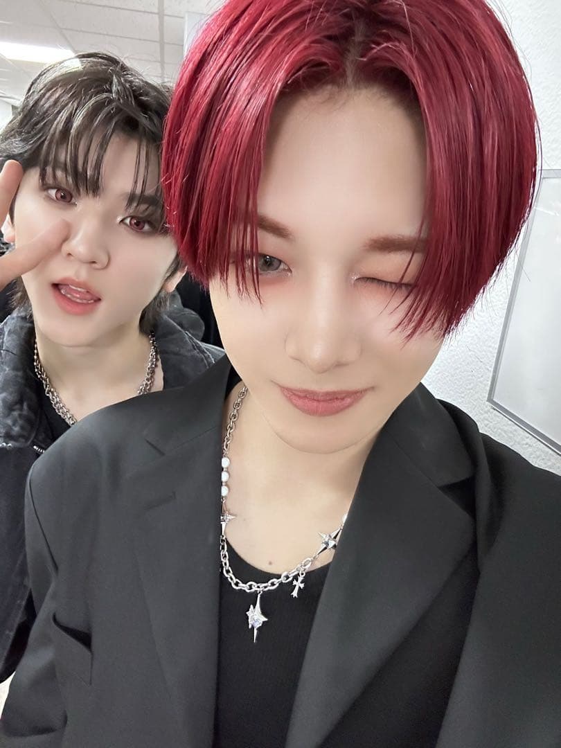 画像2枚目着用】FANTASYBOYS ひかり サイン入りポラロイド - メルカリ