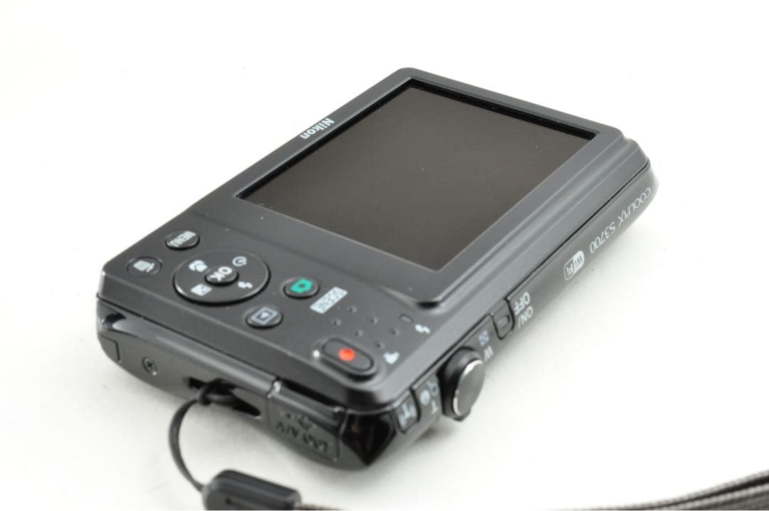 美品 NIKON COOLPIX S3700 ブラック コンパクトデジタルカメラ - メルカリ