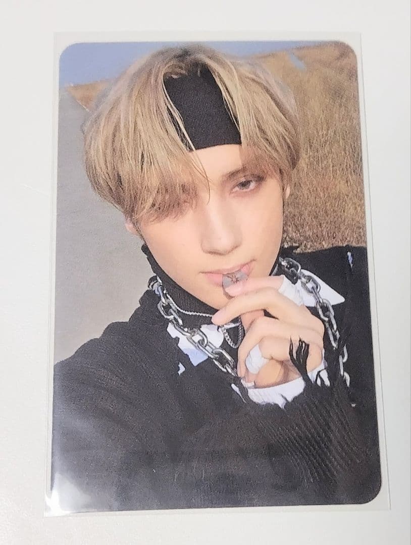 TXT TOMORROW etheral ヒュニンカイ トレカ 2 - メルカリ