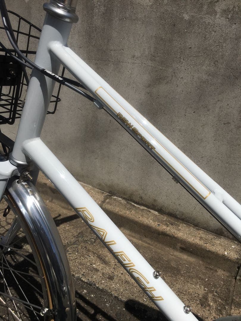 極上品 ミニベロ ラレー ホワイト チャリ 自転車 20インチ 新車 - メルカリ