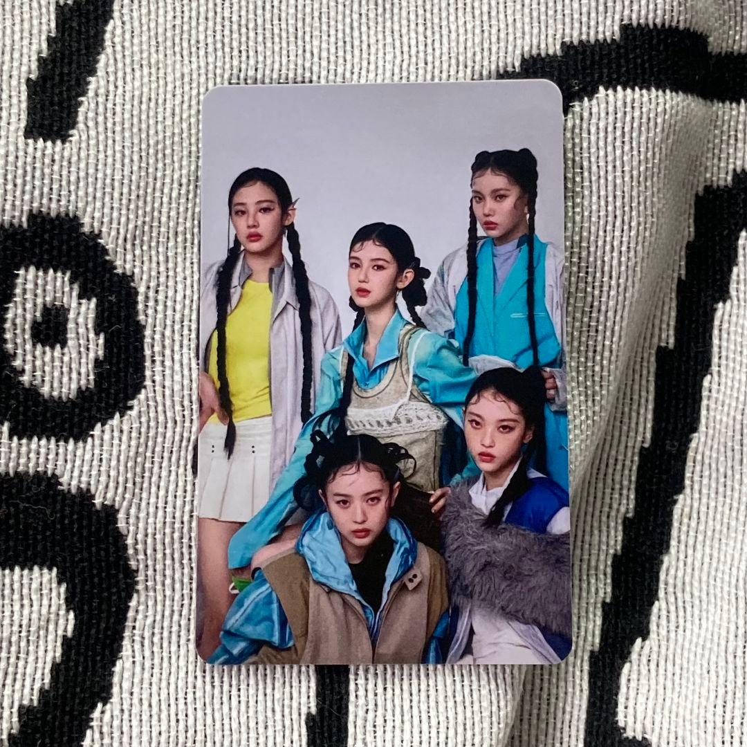 NewJeans 2025 香港 complexcon トレカ - メルカリ