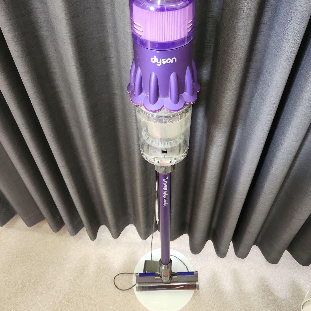 期間限定11/9までDigital Slim Fluffy SV18 スタンド付 Dyson Digital Slim Fluffy (SV18 FF EX2) | 掃除機 |ダイソン公式