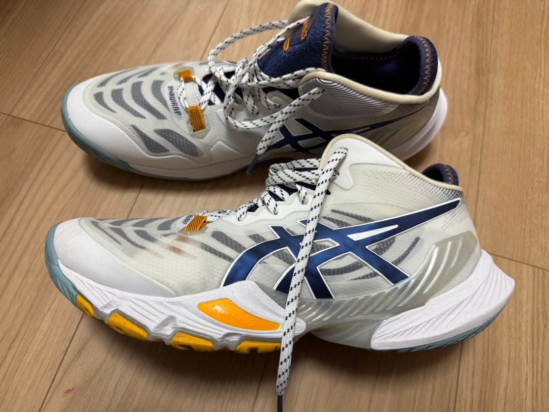 ASICS バレーボールシューズ 28.5cm RISE メタライズ