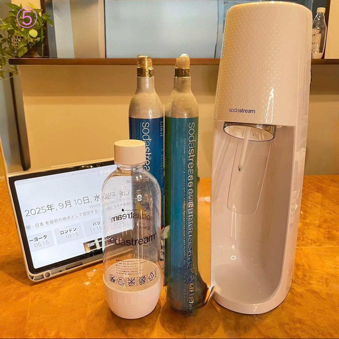 ソーダストリーム スピリット　ホワイト 専用ガスシリンダー2本 、専用ボトル1本 楽天市場】sodastream ソーダストリーム ジェネシス V2 ホワイト 白