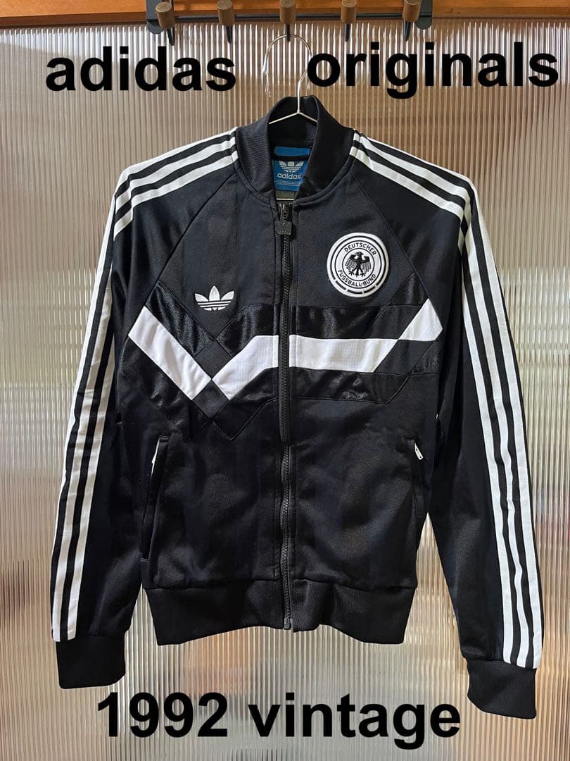 希少！adidas 1992 vintage ドイツ代表ジャージ　ブラック　s 1992 GERMANY RETRO STYLE FOOTBAL SOCCER TRACK JACKET ADIDAS AJ8020