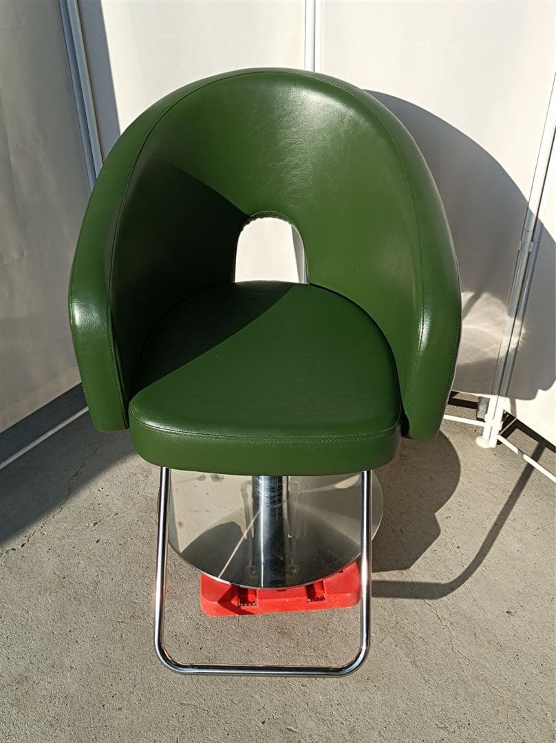 八5397] スタイリングチェア 美容室チェア