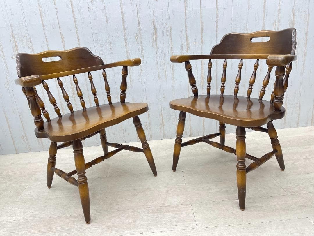 飛騨産業 キツツキ ウィンザーチェア ダイニングチェア 椅子 2脚 まとめて A 飛騨産業 キツツキマーク ウィンザーダイニングチェア ローバック