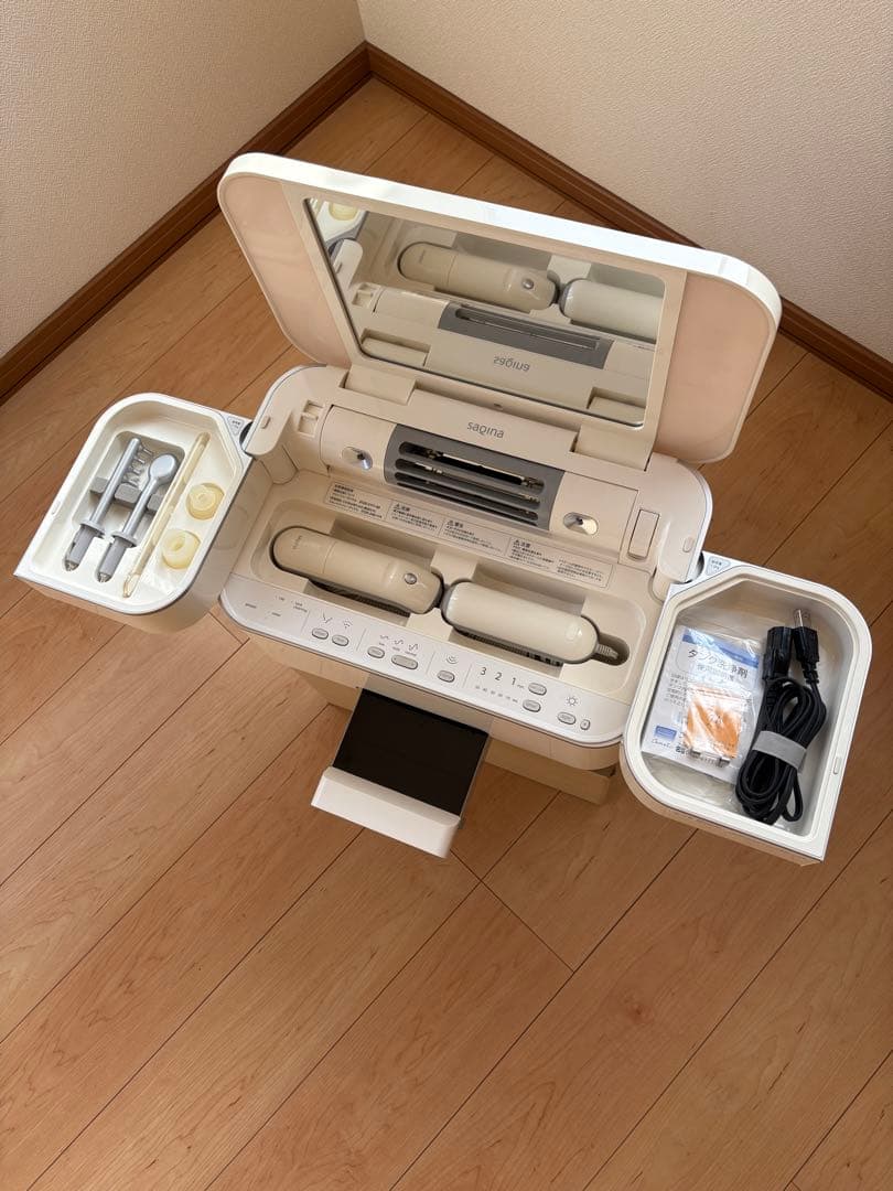 美顔器 SAQINA Beauty Program ホームエステのフヨウサキナ