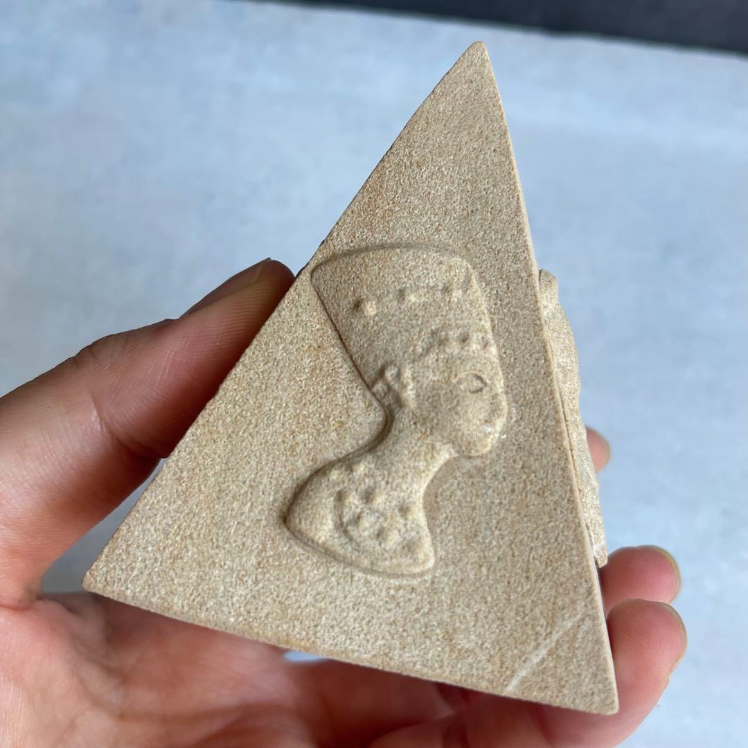 サンドストーン 彫刻 ピラミッド エジプト彫刻 エジプト神話 - メルカリ