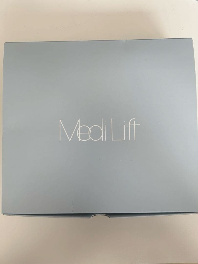Medi Lift 美顔器 3Dウェアラブル型EMS美顔器『メディリフト』｜MediLiftーメディリフト