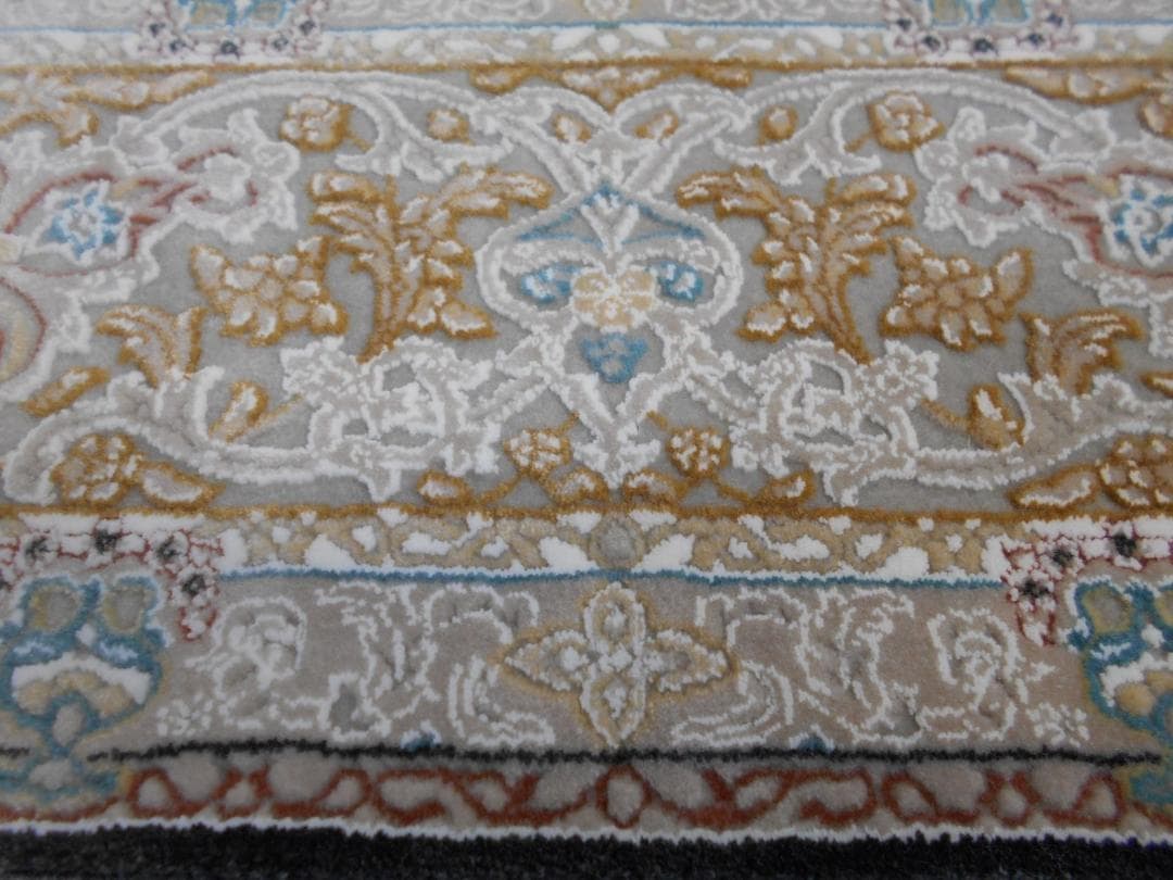 立体柄、144万ノット！本場イラン産 絨毯！100×150cm-200411 - メルカリ