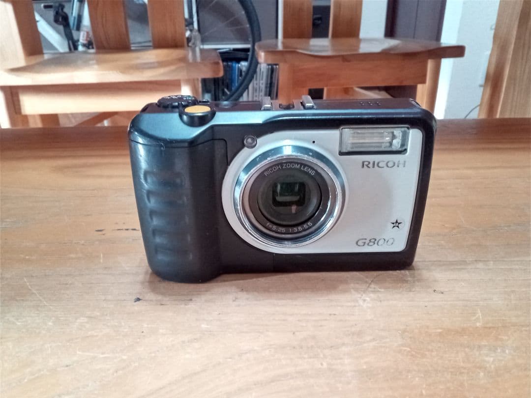 【動作確認済】RICOH リコー G800 現場用カメラ 防水・防塵・耐衝撃 リコー（RICOH） 【新品バッテリー付】RICOH G800P 改ざん防止