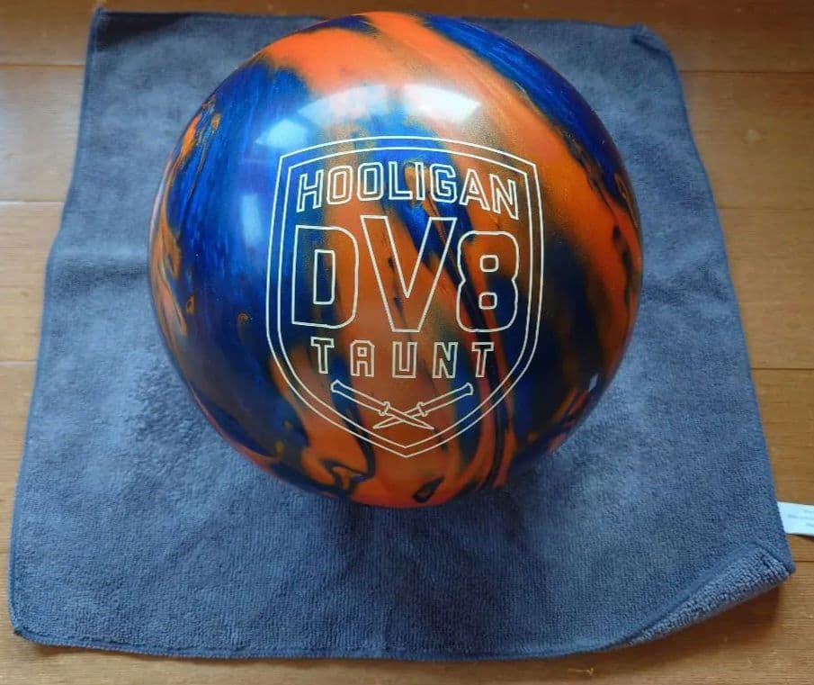 新品 DV8(サンブリッジ) ボウリングボール フーリガン・トーント 15