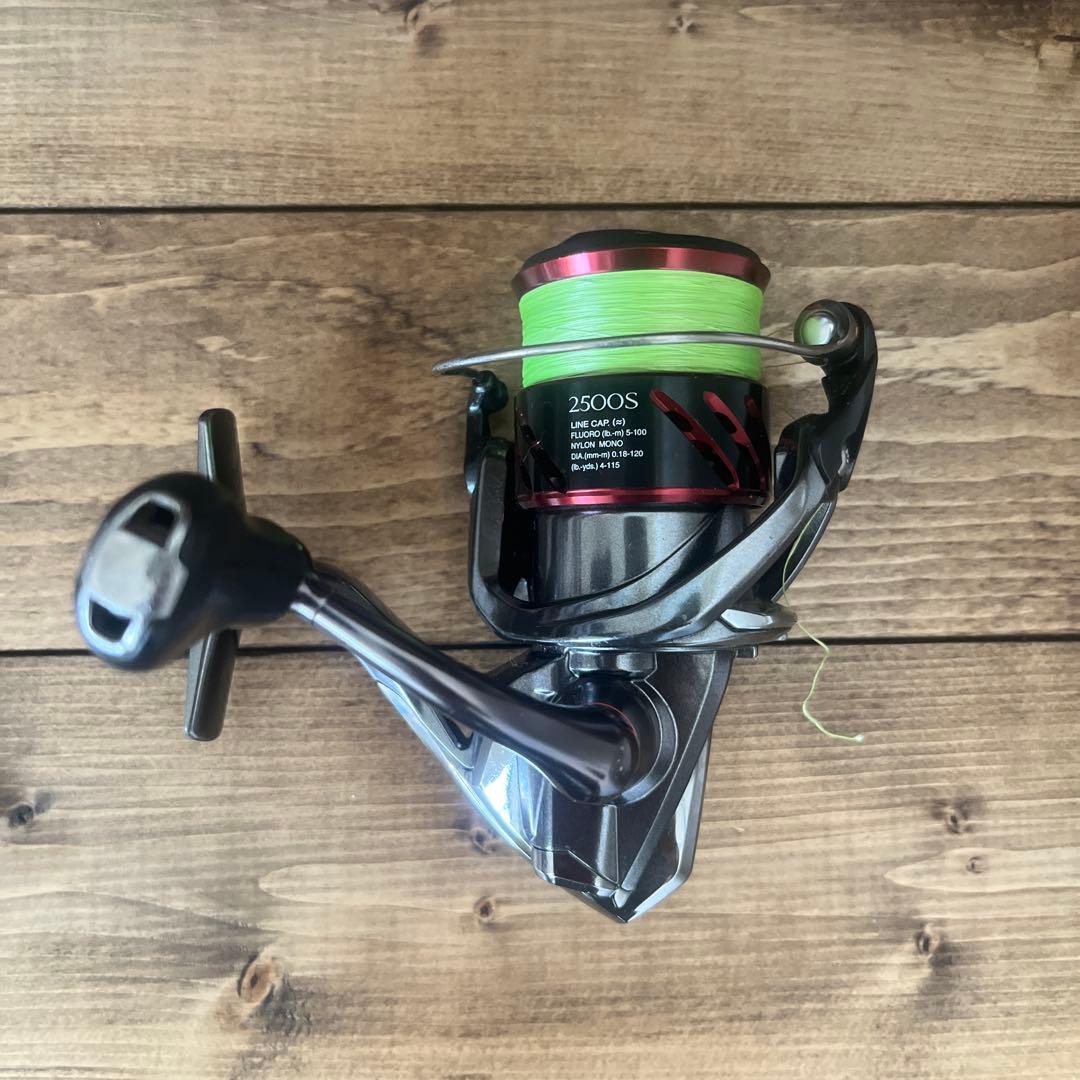 shimano STRADIC 2500s 箱無し - メルカリ
