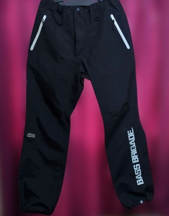 ☆ ABU GARCIA X BASS BRIGADE レインスーツセット☆ - メルカリ