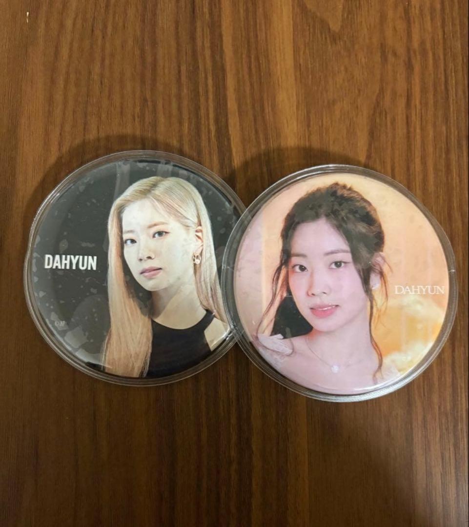 TWICE ダヒョン 缶バッジ 缶バッチ dive &TWICE - メルカリ