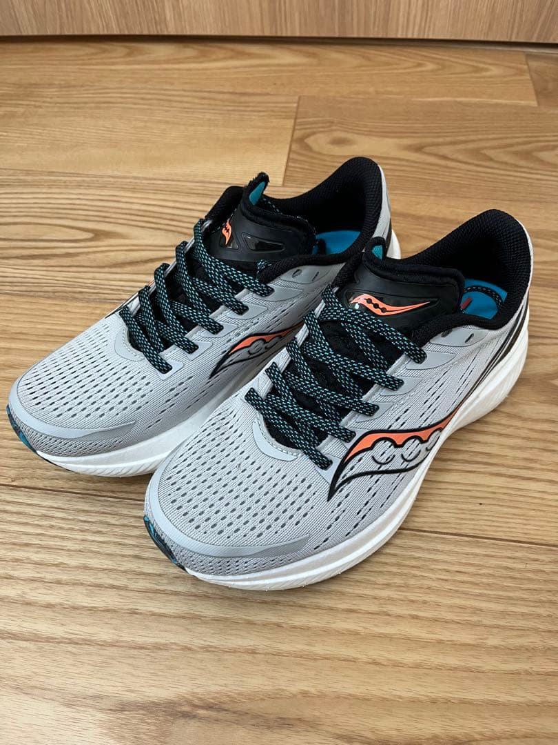 サッカニー エンドルフィンスピード3 - メルカリ