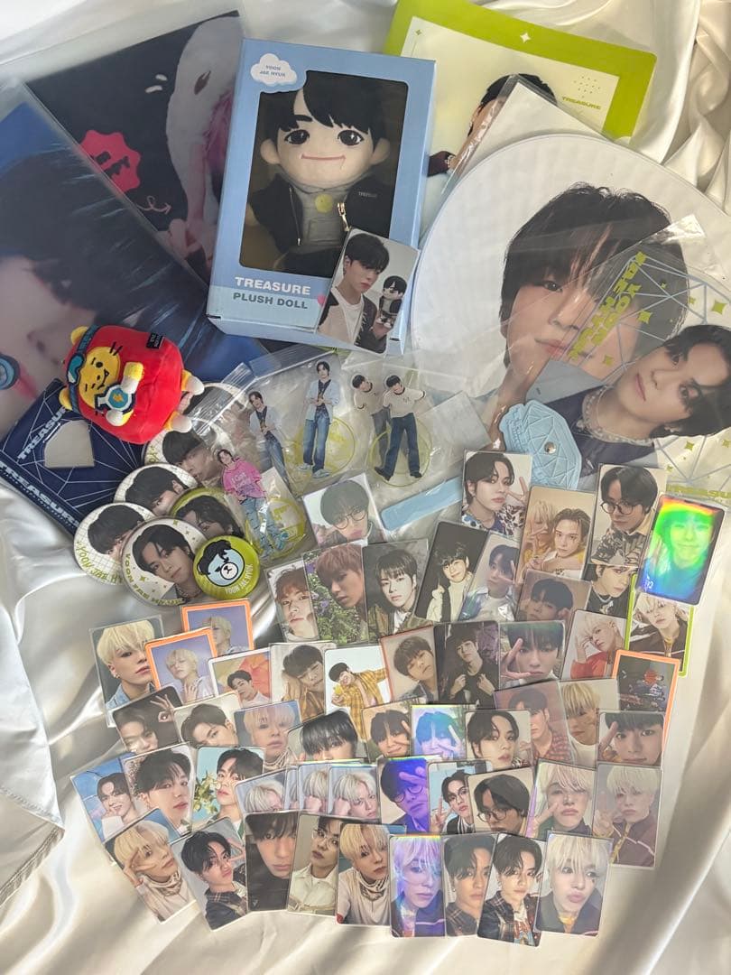 ジェヒョク まとめ売り グッズ treasure - メルカリ