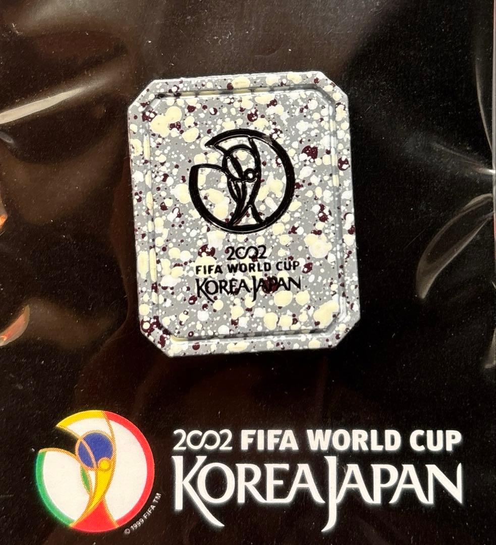 2002 FIFA WORLD CUP KOREA JAPAN ピンバッジ - メルカリ