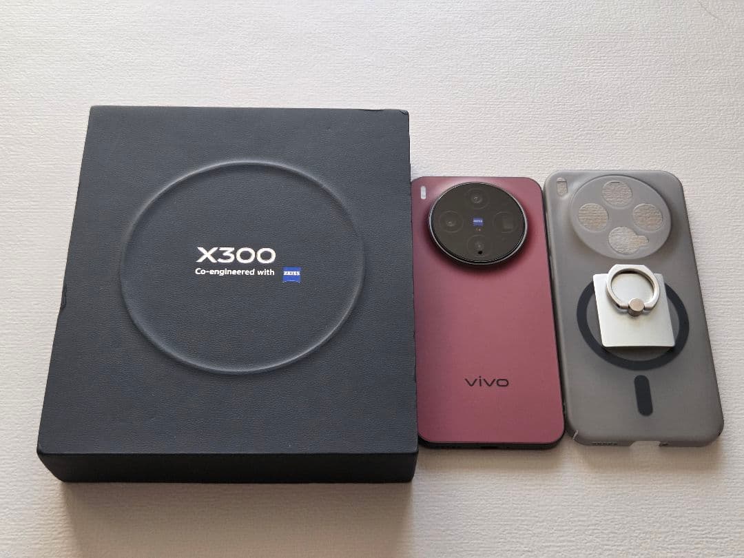 美品　グローバル版　vivo x300 12/512GB Summary Red 楽天市場】vivo X300 《グローバル版》 【 新品 送料無料 SIM