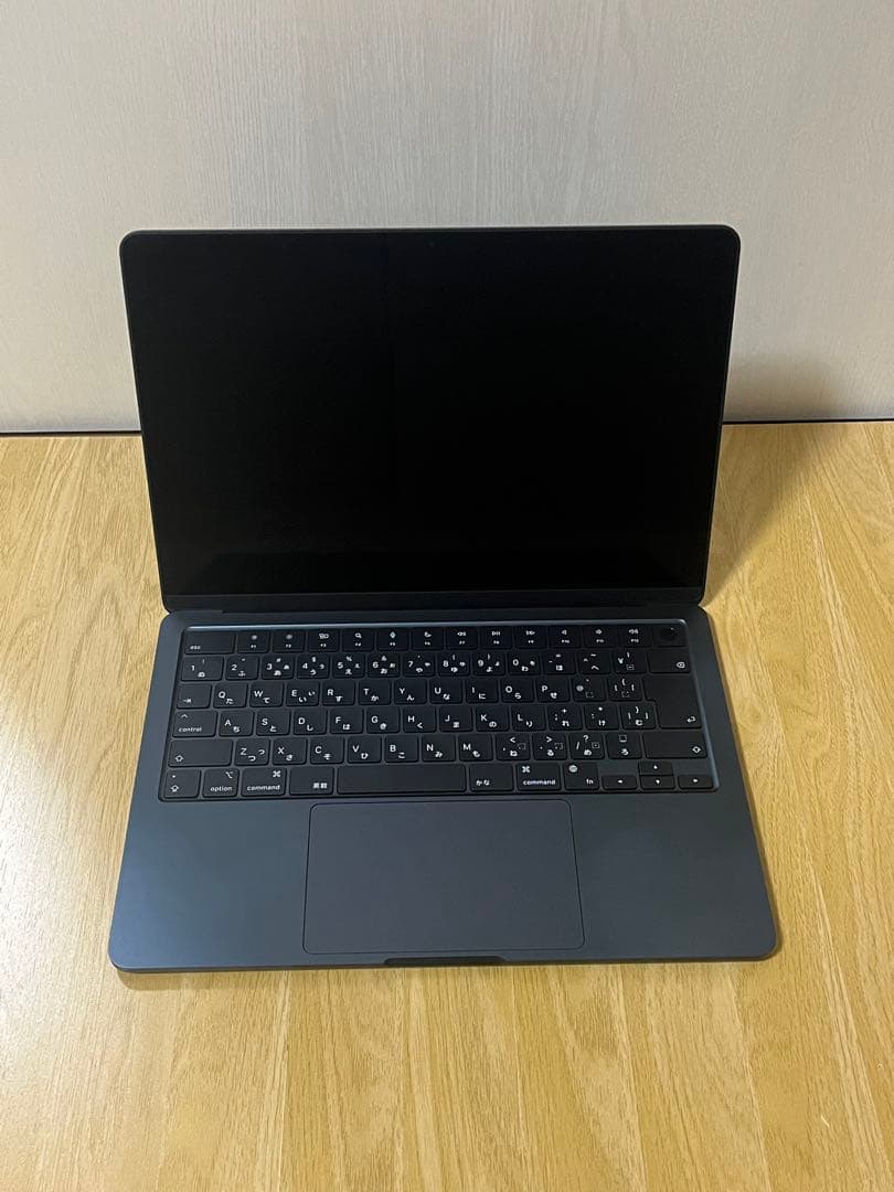 MacBook Air M2 13.6インチ ミッドナイト 256GB 8GB Apple M2 MacBook Air 13-inch - Midnight - M2, 8GB RAM, 256GB Flash