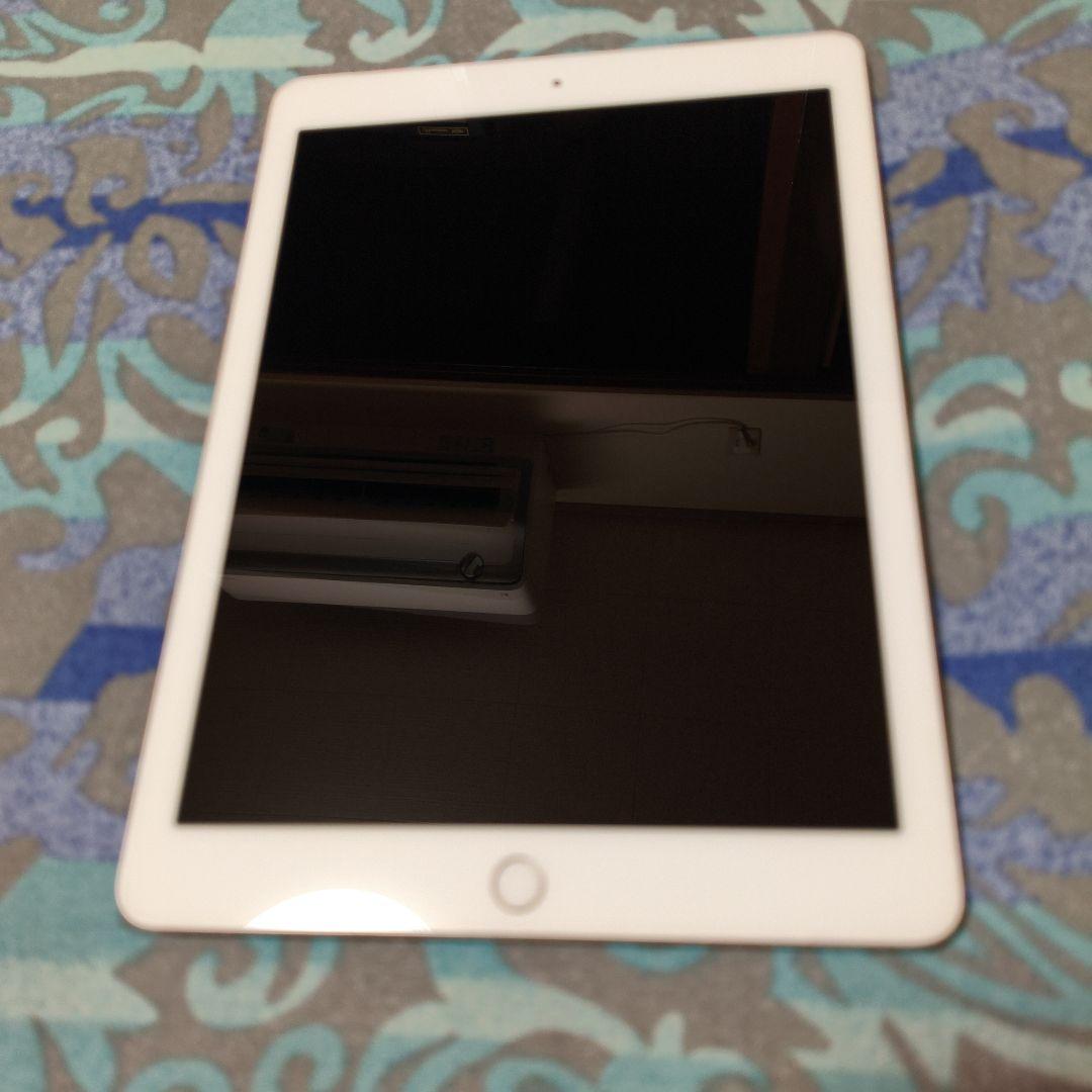iPad6 第6世代 32GB SIMフリー - メルカリ