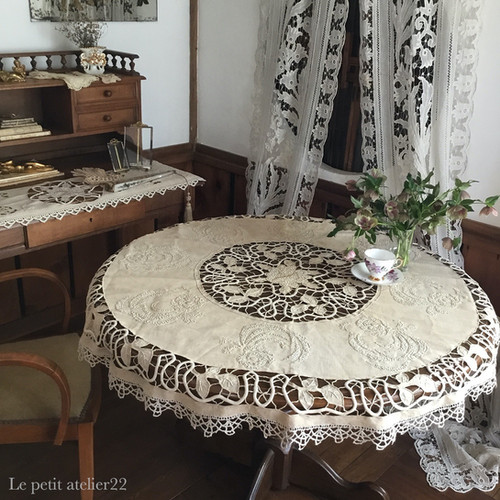 円形)フランス アンティーク リネン テーブルクロス カットワーク