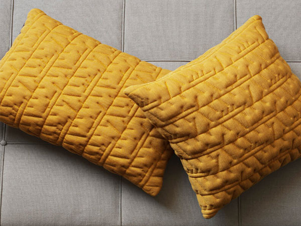 FRITZ HANSEN CUSHION ARNE JACOBSEN TASSEL / フリッツ・ハンセン