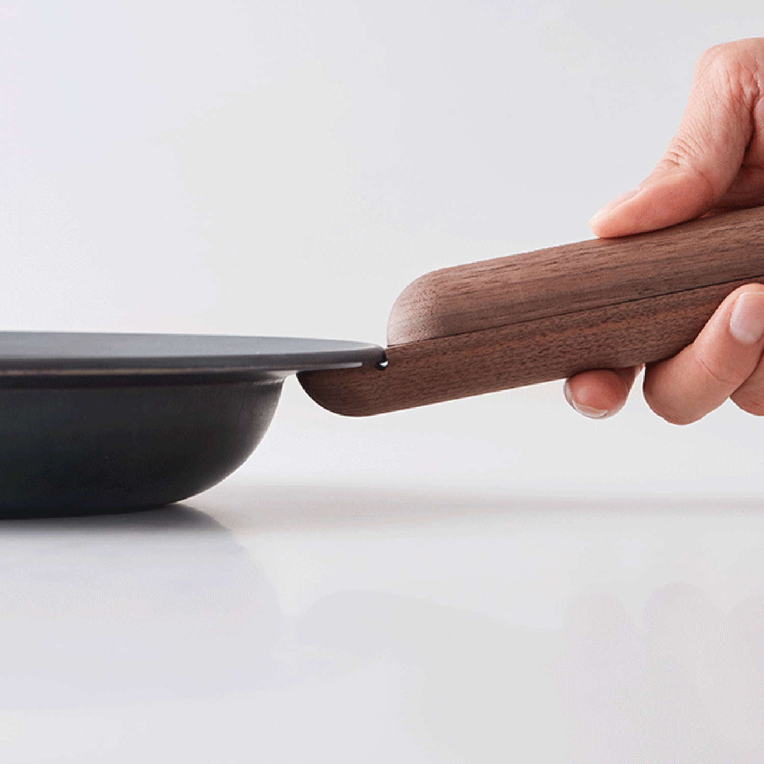 JIU/FRYING PAN JIU M深型 ハンドルセット ウォルナット -調理と器は