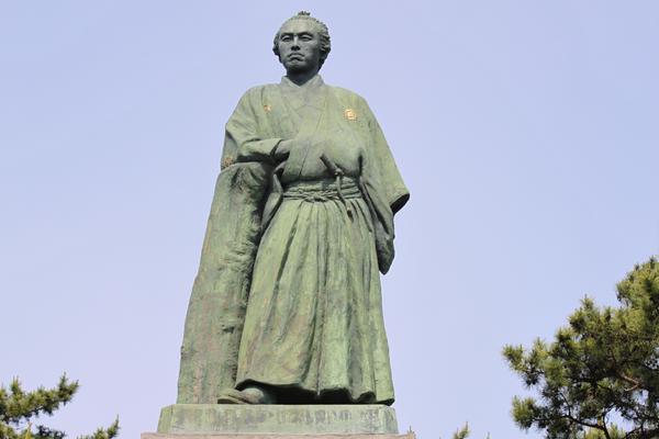 坂本龍馬像 (高知県高知市) 詳細/周辺情報| NAVITIME Travel
