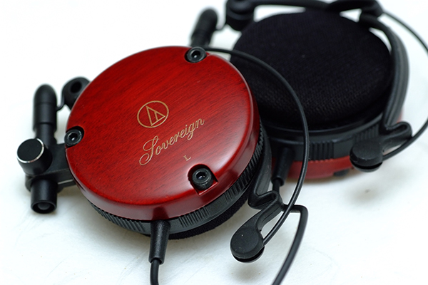 オーディオテクニカ イヤフィットヘッドホン ATH-EW9